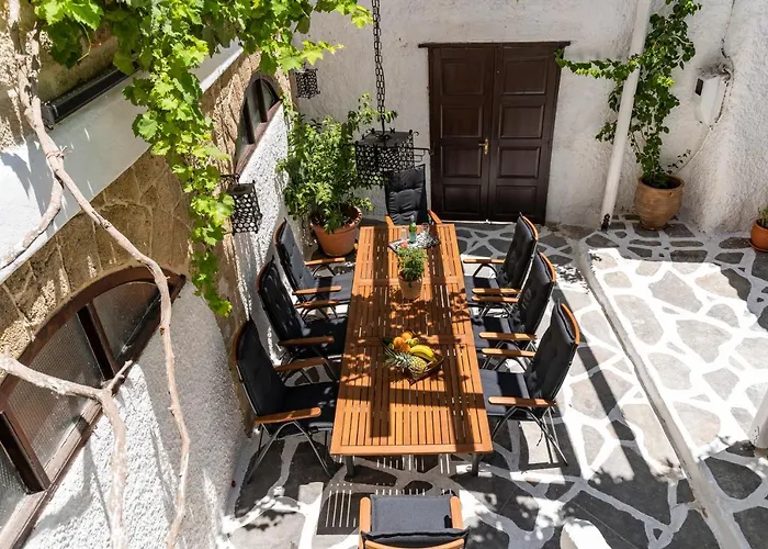 Letty's House - Old Town Luxury Mansion